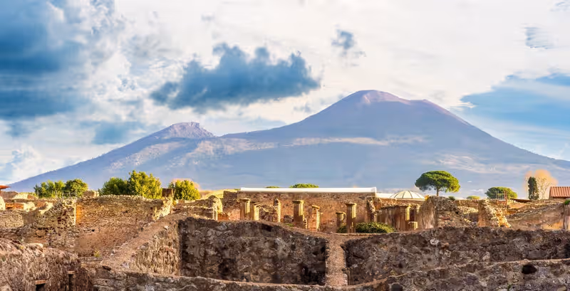 Rome: Pompeii Day Trip with Mount Vesuvius or Positano Option